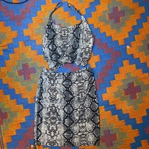 2 Piece Sleeveless